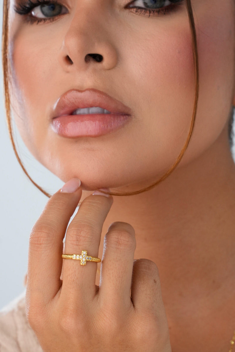 Anillo faith ajustable