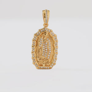 Dije medalla de Guadalupe cristal