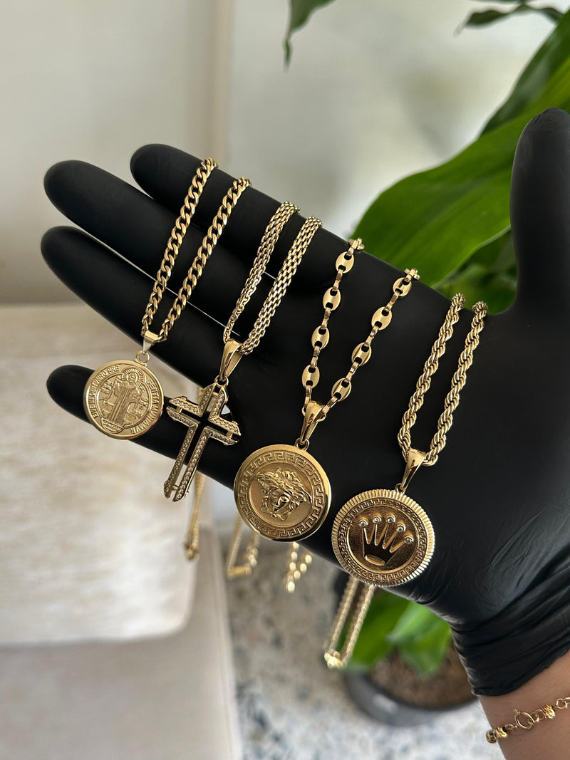 cadena + dije hombre